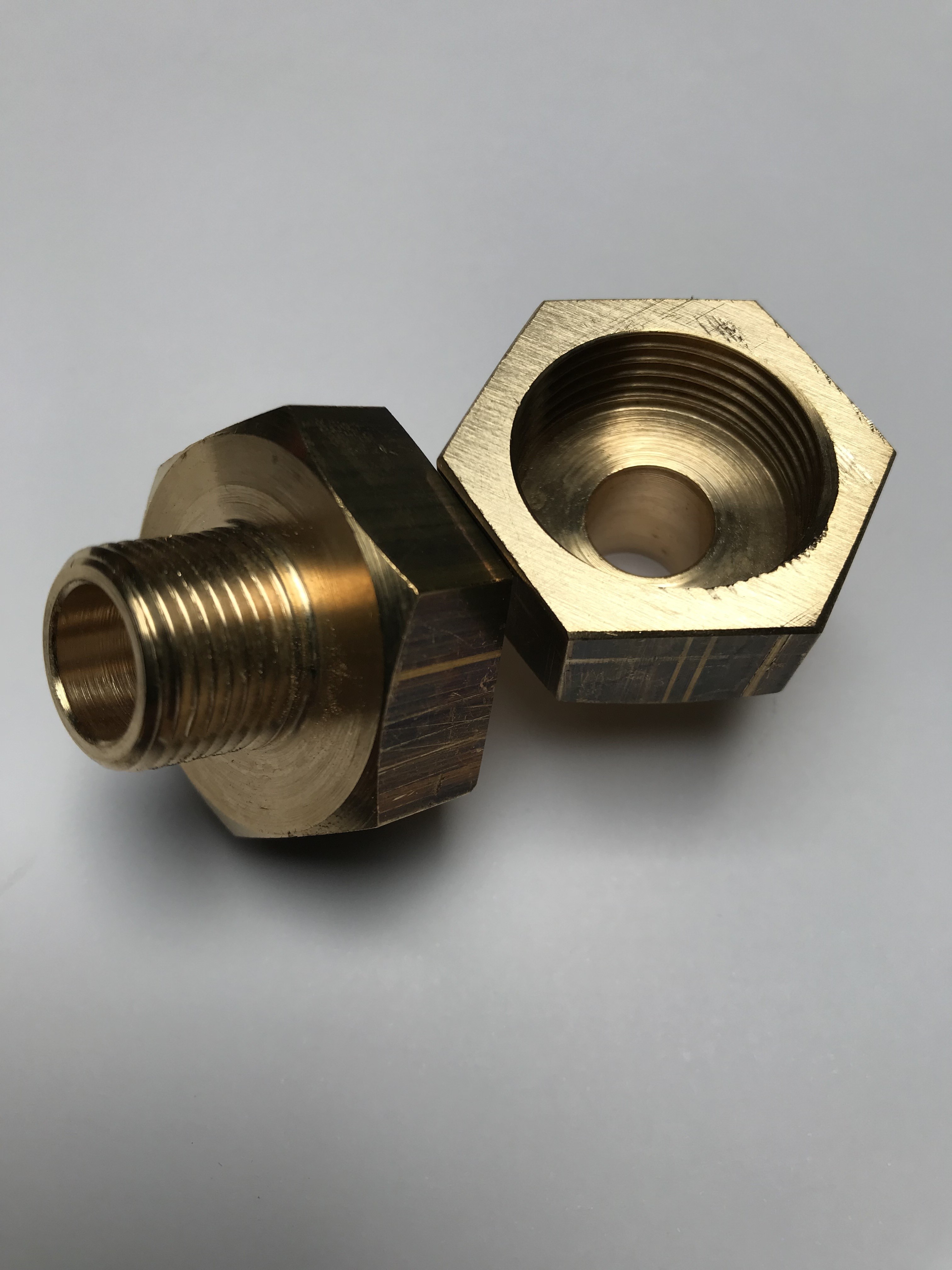 1025001 - Messing Übergang blank 3/4" x 3/8"